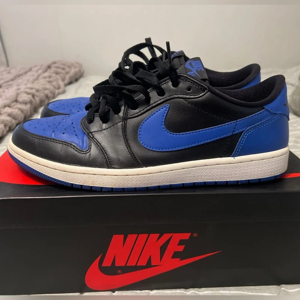Men’s Jordan 1 Retro‎ Low Royal Nike Shoe